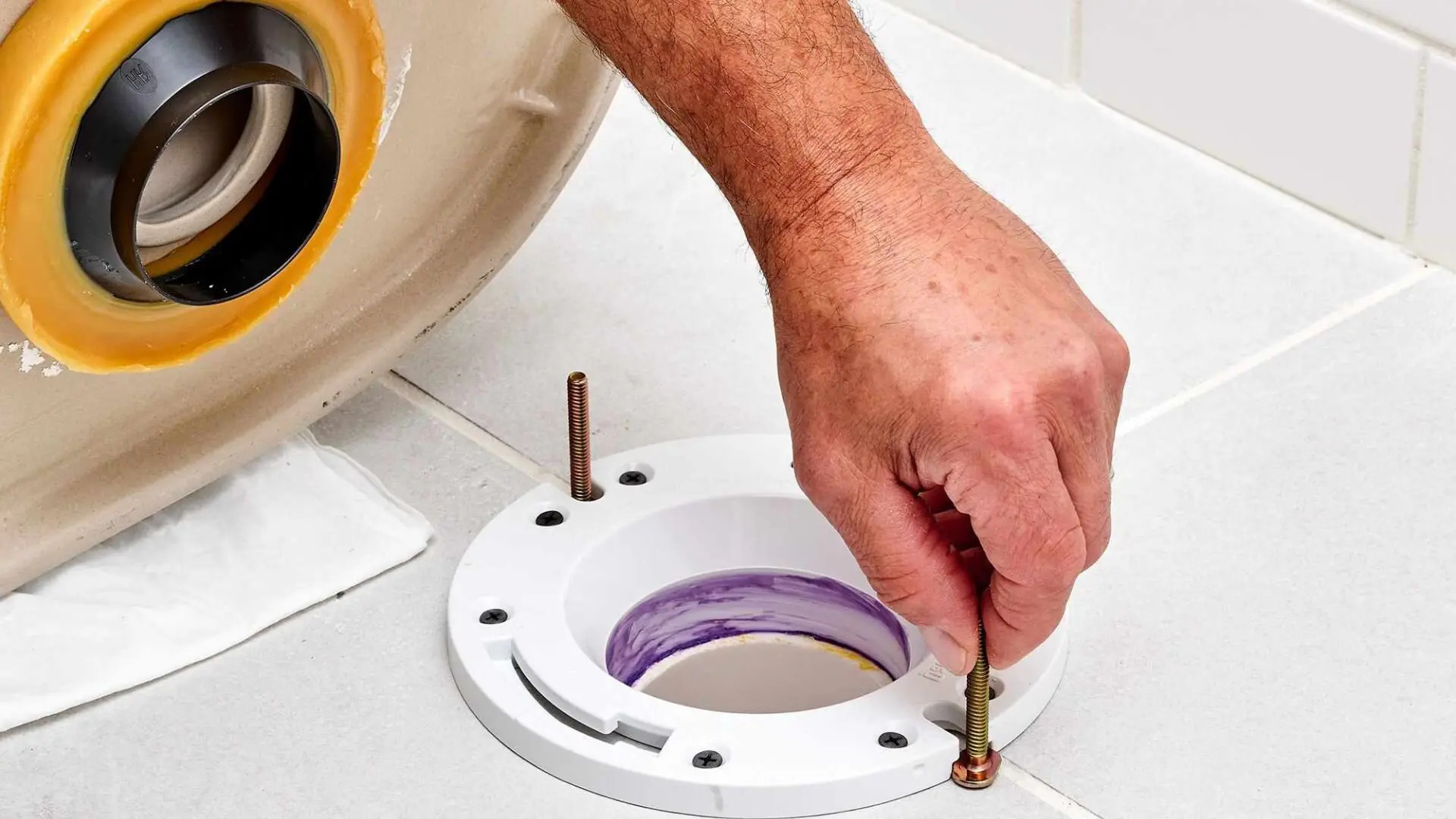 flexible PVC/ABS toilet flanges, ideal for modern plumbing systems